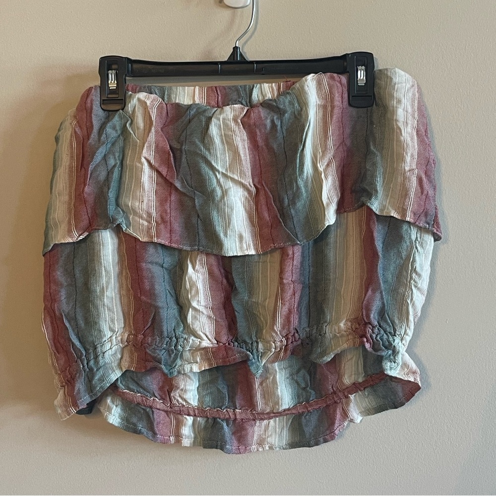 AE CROPPED SLEEVELESS TOP